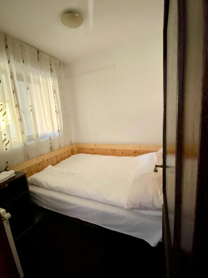 Cabana Caprioara - Piatra Craiului Dâmbovicioara Exterior photo